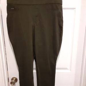 NWT Nine West Green Pull On Skinny Jeans 14